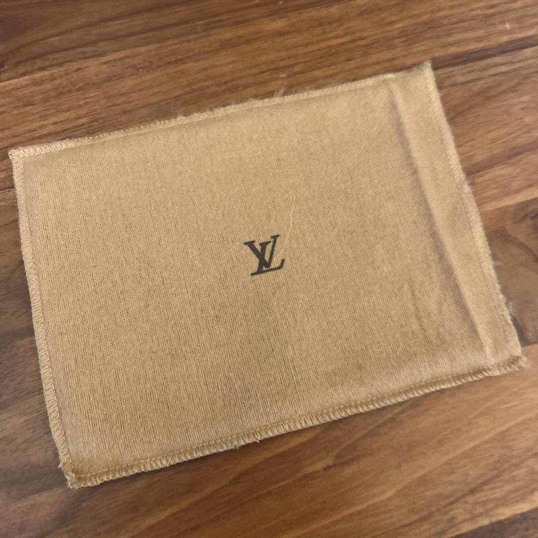 【レア出品】Louis Vuitton ブラック パスポートケース