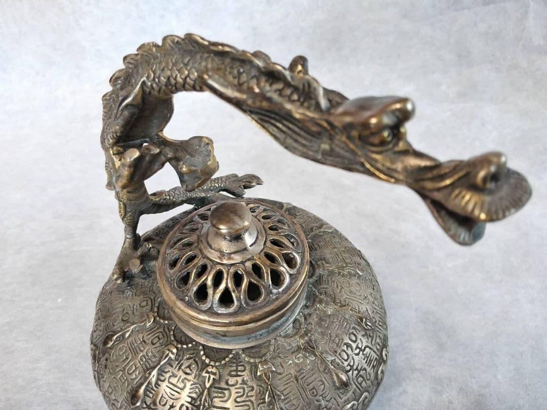 龍香炉(金属製、中国製)