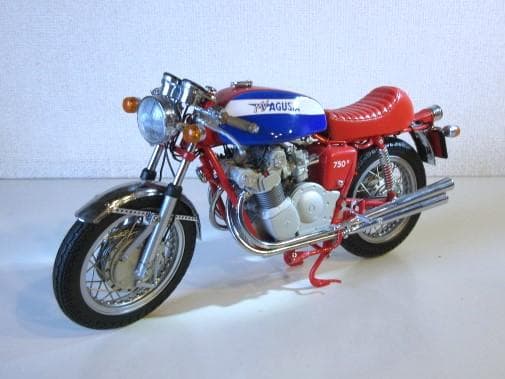 特価 MINICHAMPS (1/12) ＭＶ アグスタ 750S