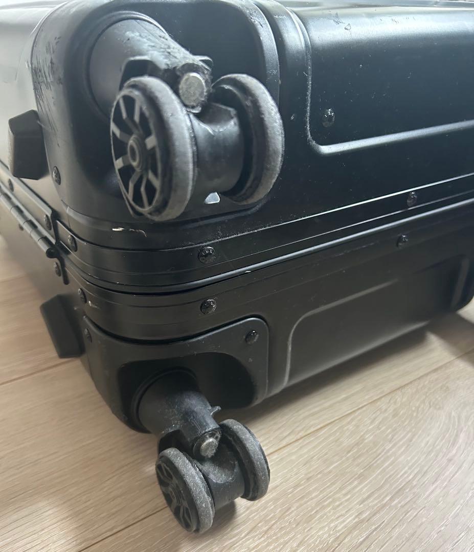 ゼロハリバートン　スーツケース　機内持ち込み　アルミ　31L 19inch