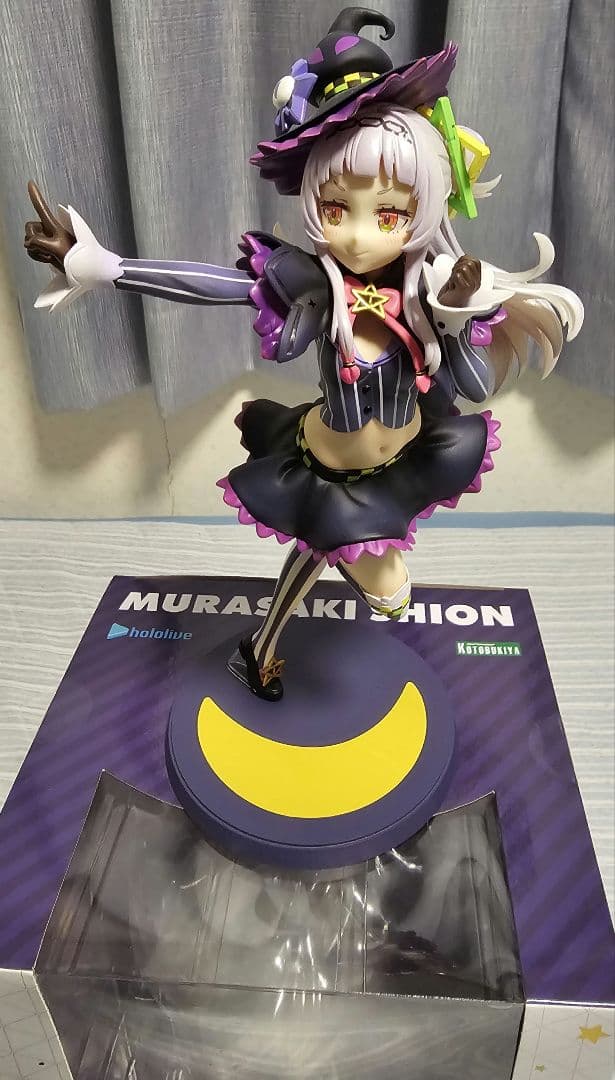 紫咲シオン　1/7スケールフィギュア