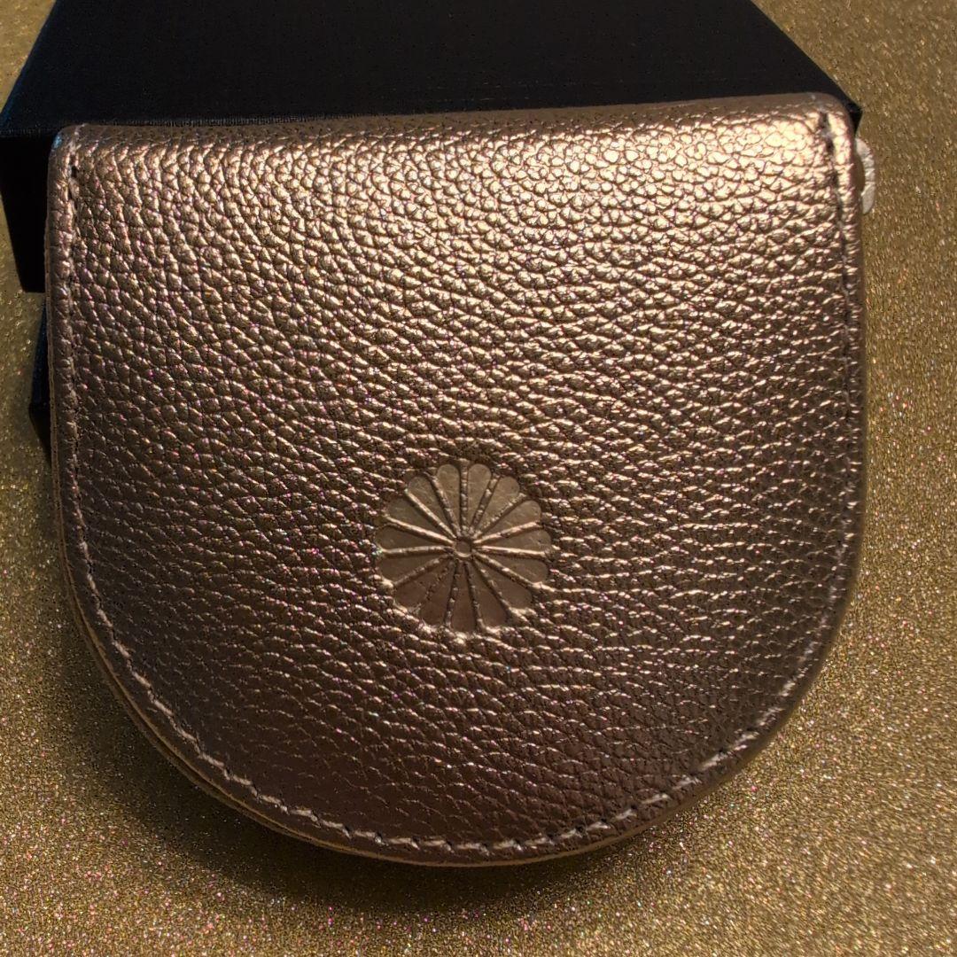 【新品未使用】皇居 ゴールド 小銭入れ ケース 財布 菊の御紋