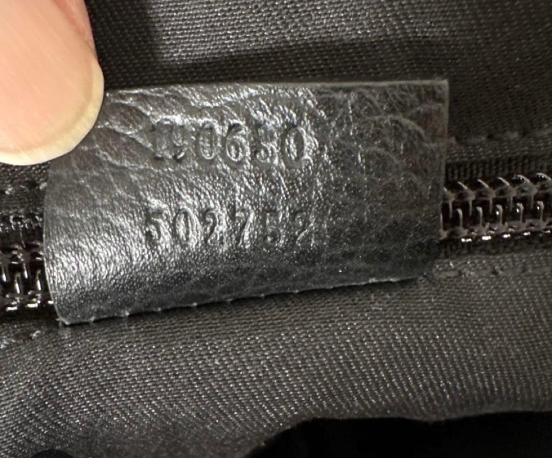 極美品 正規品グッチ GGナイロン ビジネス バッグブリーフケース