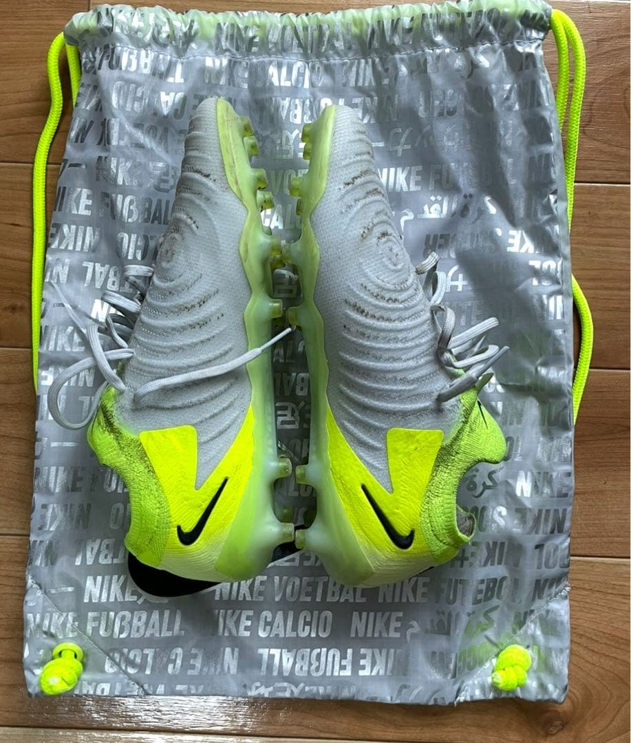 NIKEファントム GX Ⅱ エリートAG-PRO