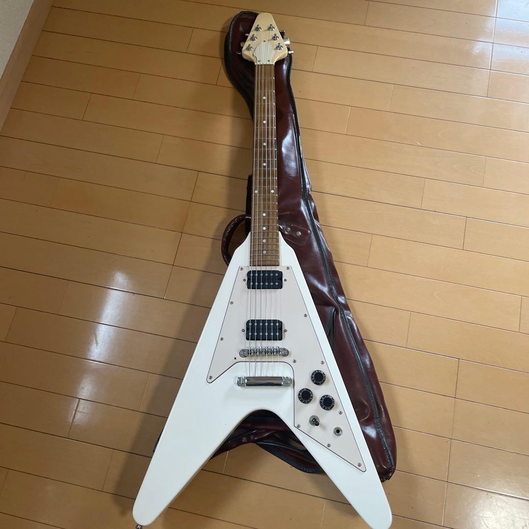 フライングV ケース付き　変形 エレキギター ビンテージホワイト
