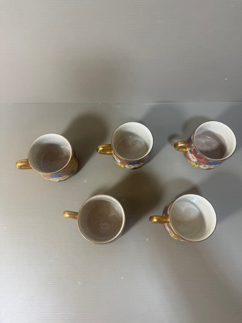 2460 九谷焼 章山 カップ　6客 金彩 花詰