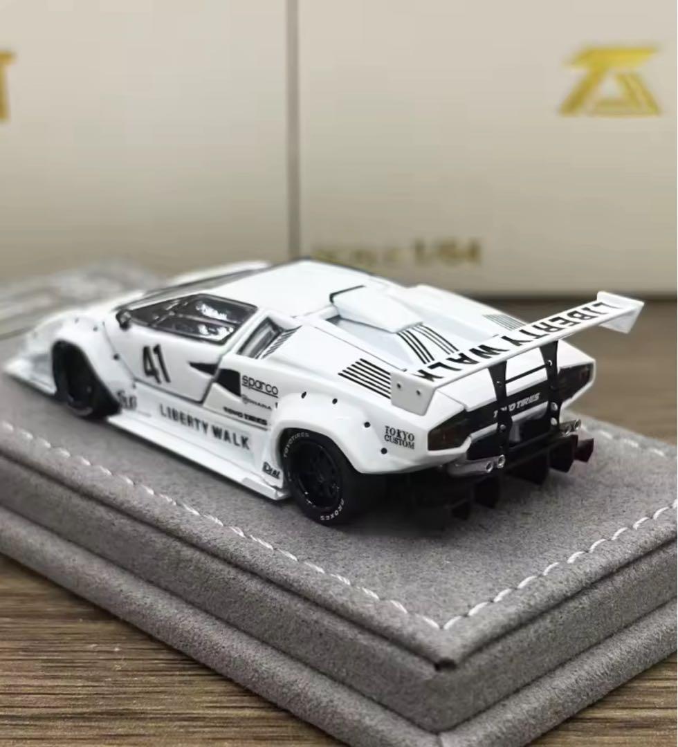 1台限り‼︎TopArt ランボルギーニ カウンタック LBWK