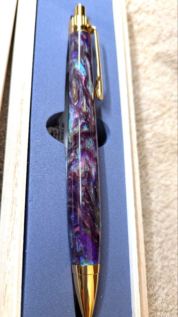 金杢犀　木軸ペン　レジン　ボールペン　専用木箱付き