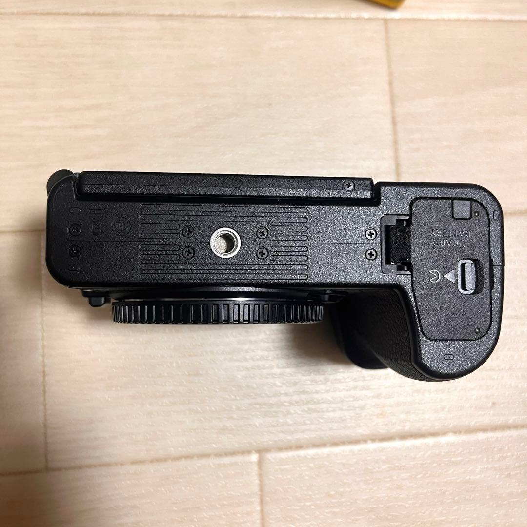 【ショット数554】Nikon Z 30 DX16-50 kit/レンズ保護付