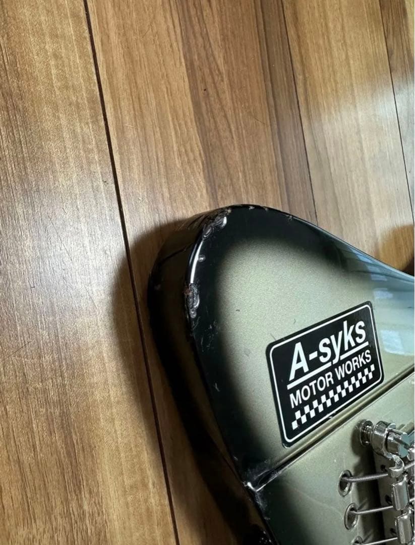 サンダーバード　ベース　ハードケース付き