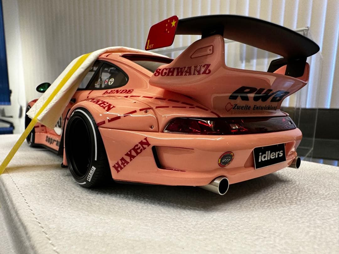 Fuelme RWB993 1/18 プロトピンクビッグ限定1台