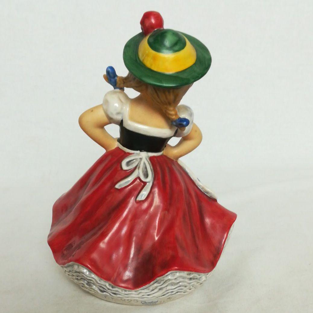 ドイツ　ゲーベル社　フンメル人形　少女