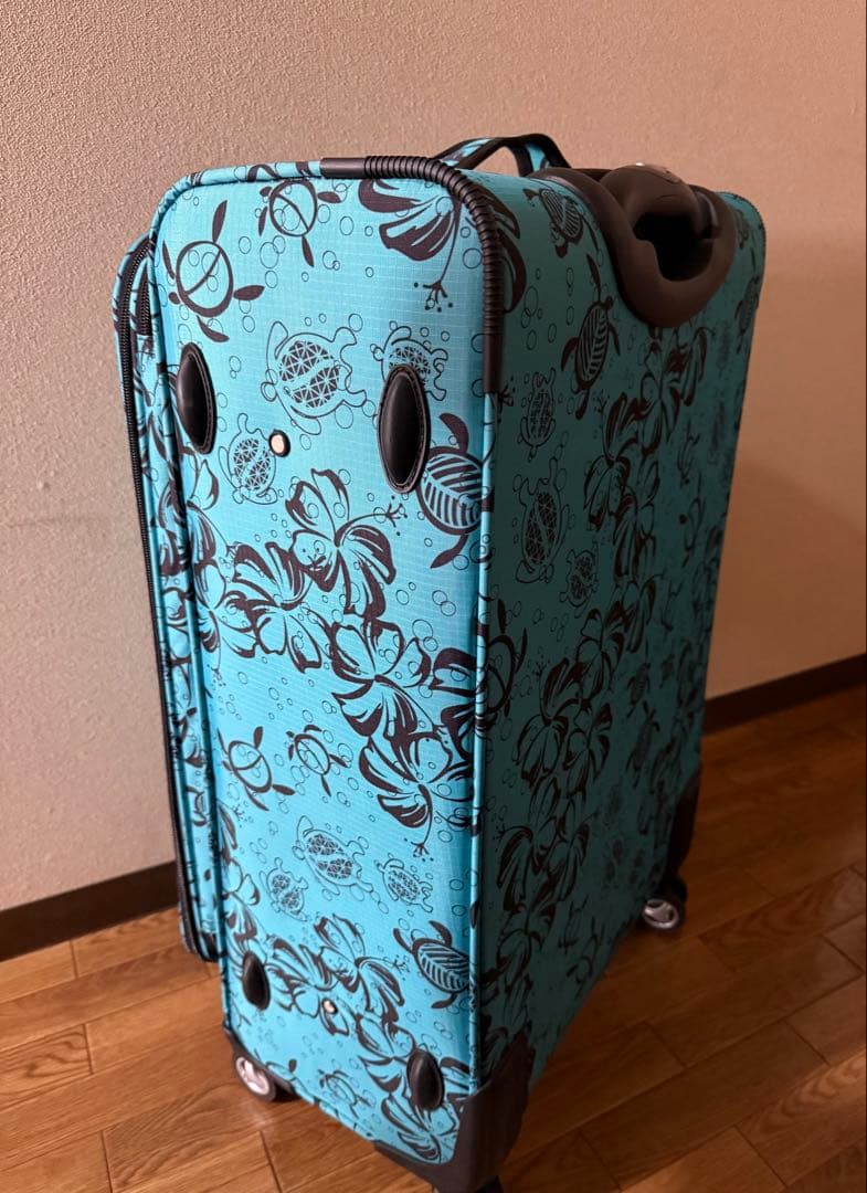 Hawail Spirit 花柄キャリーケース【ベルト付き】