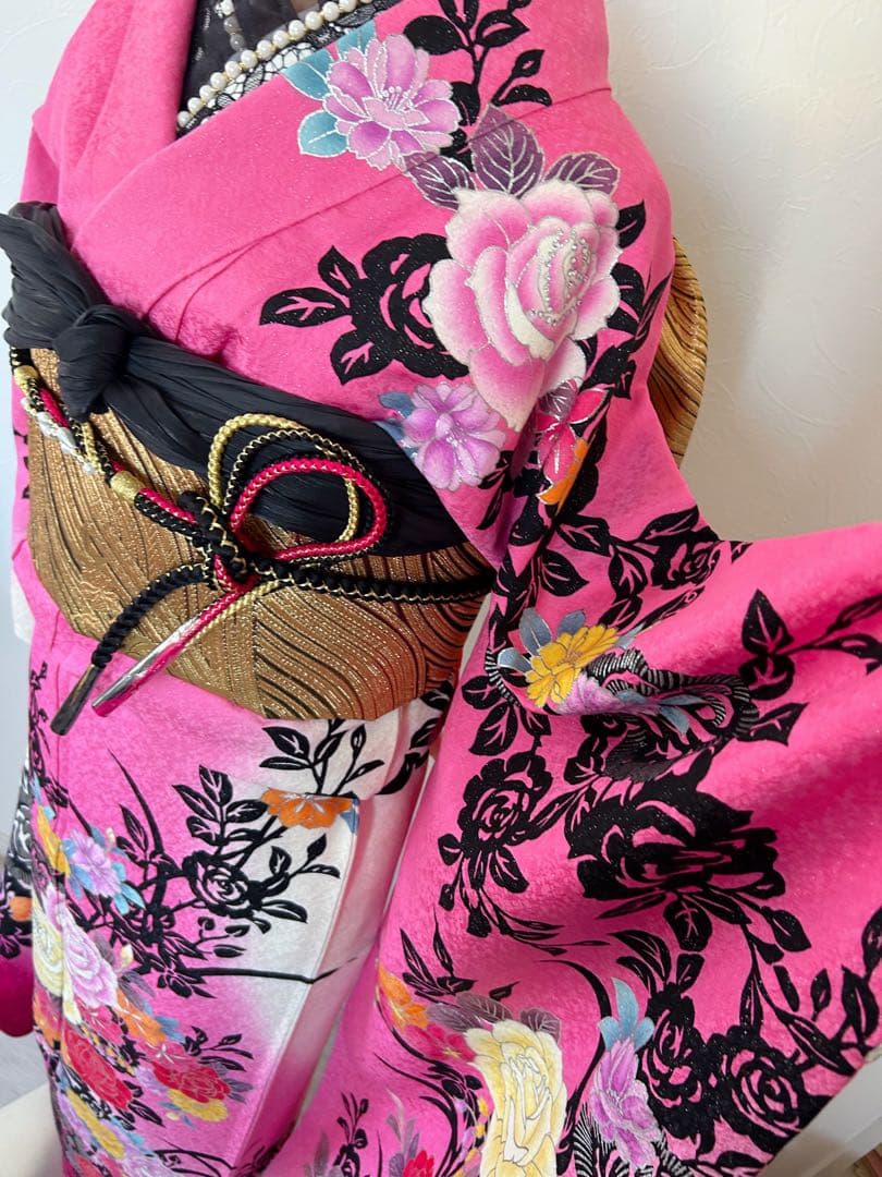 美品　正絹振袖フルセット　豪華　銀彩　銀通し薔薇ピンク花柄