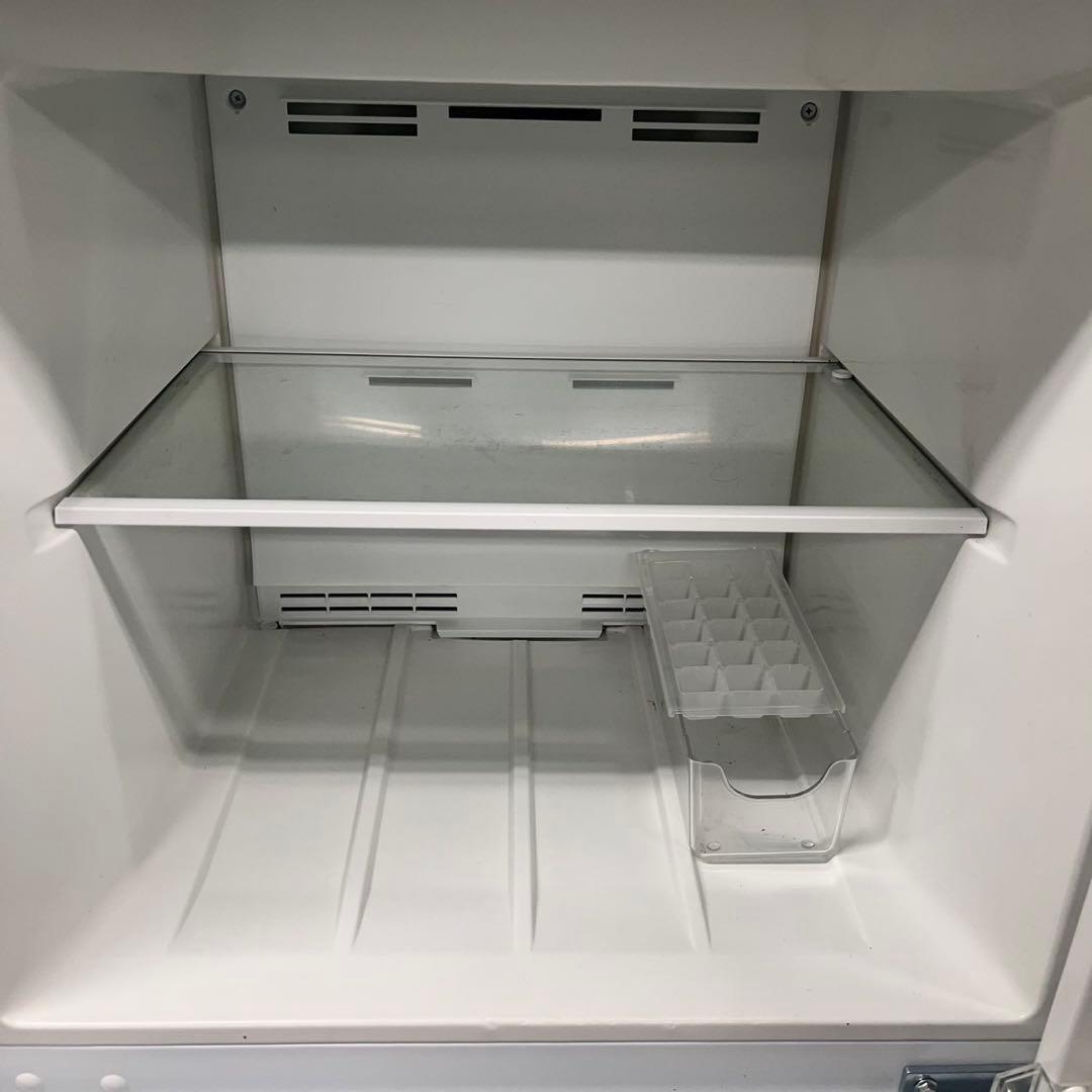 712 ヤマダセレクト　冷蔵庫　小型　一人暮らし　236L 200L強　きれい