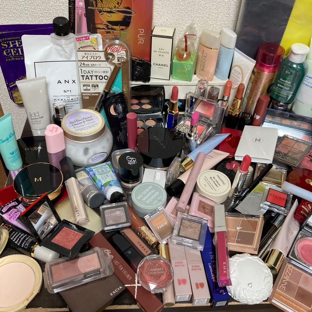 コスメ まとめ売り