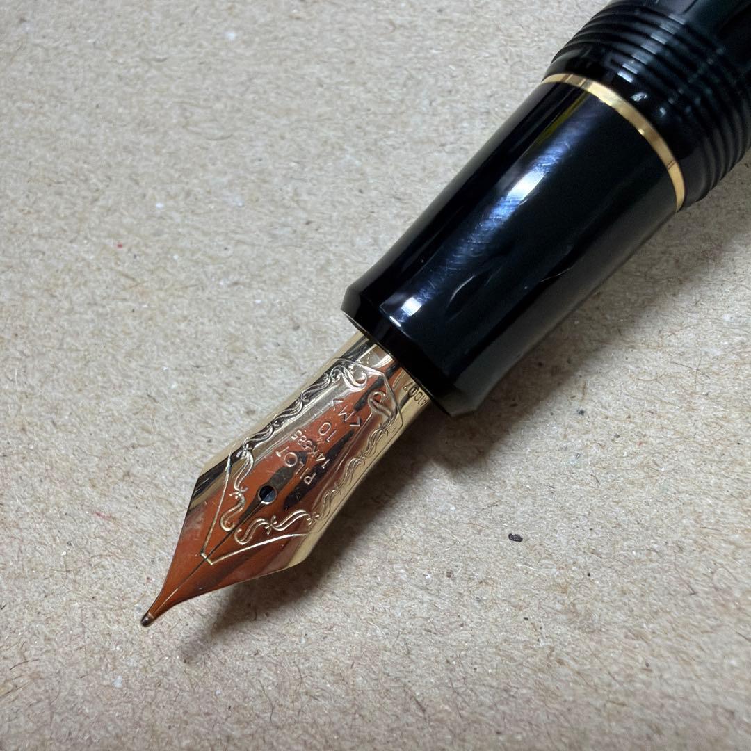 PILOT パイロット Custom カスタム 742 万年筆 M ブラック