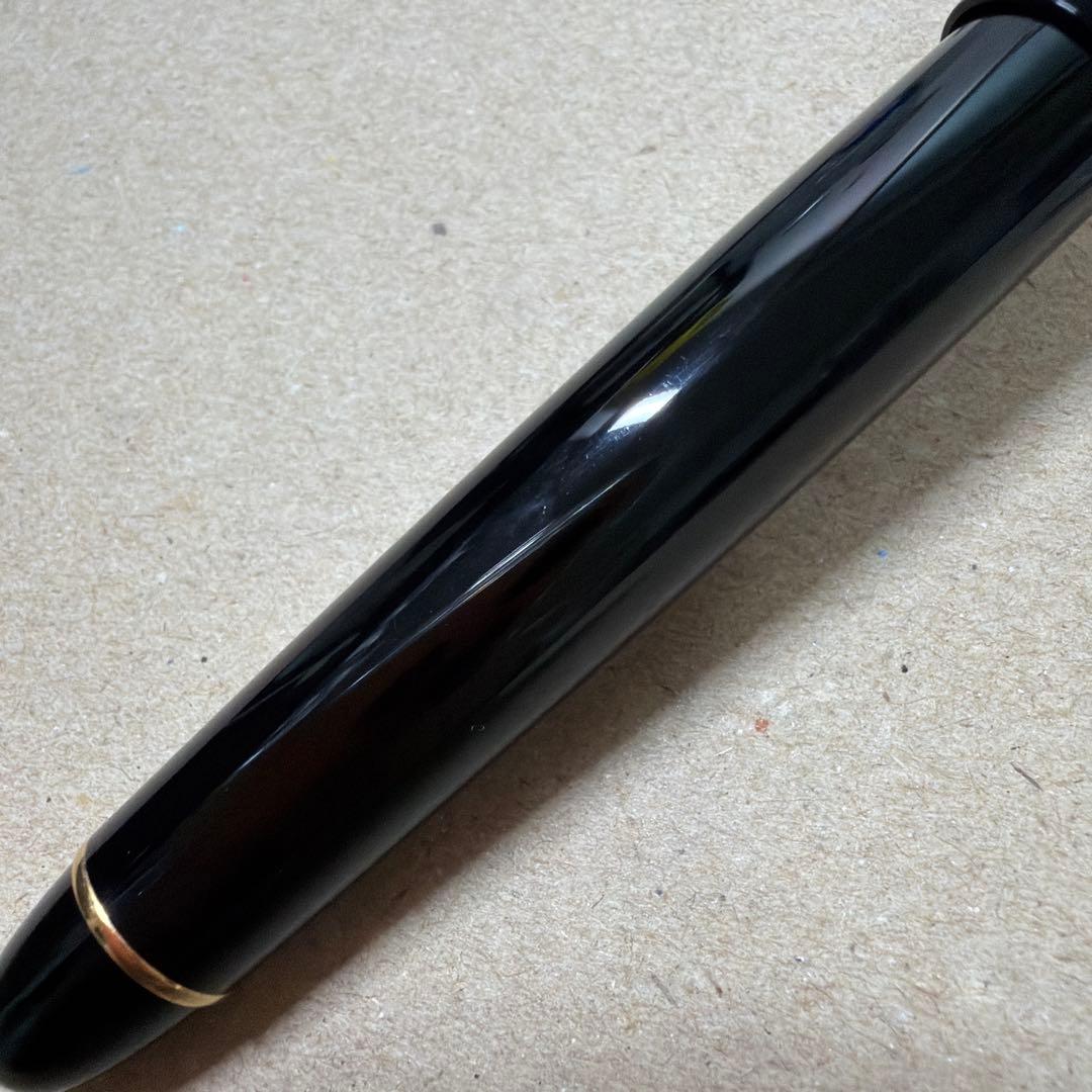 PILOT パイロット Custom カスタム 742 万年筆 M ブラック