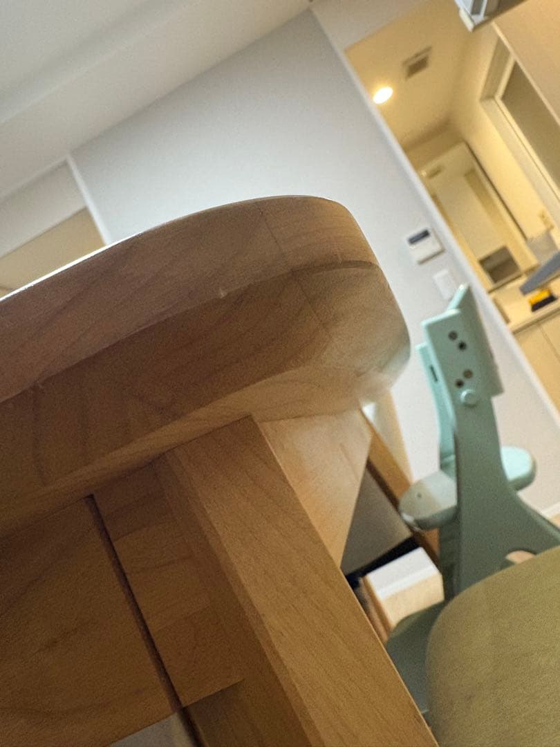 木製長方形ダイニングテーブル