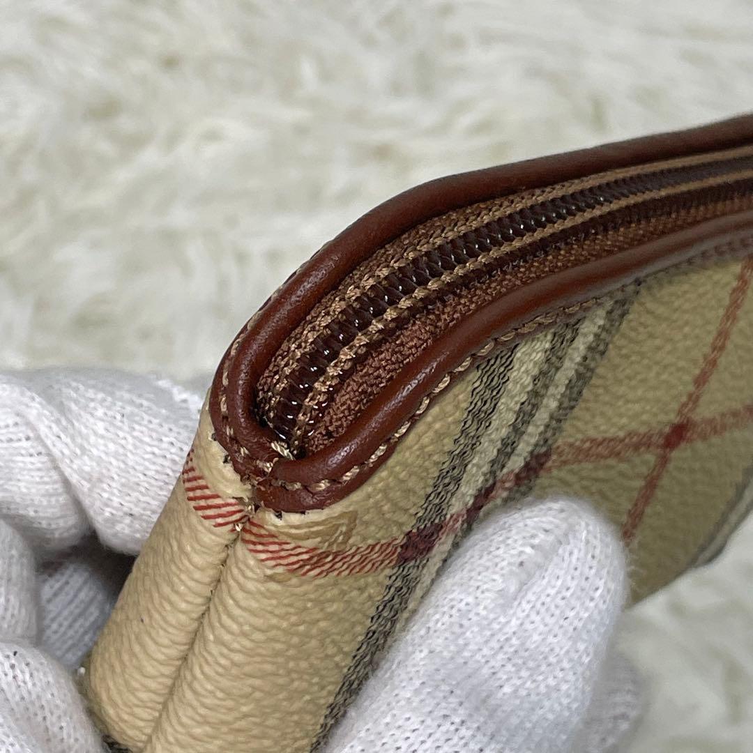 美品 BURBERRY バーバリー ミニポーチ ノバチェック プローサム 騎士