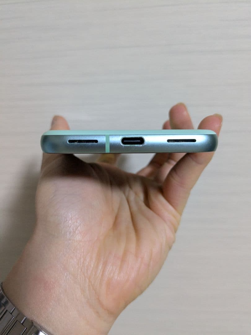 Google Pixel 8a 8GB / 128 本体