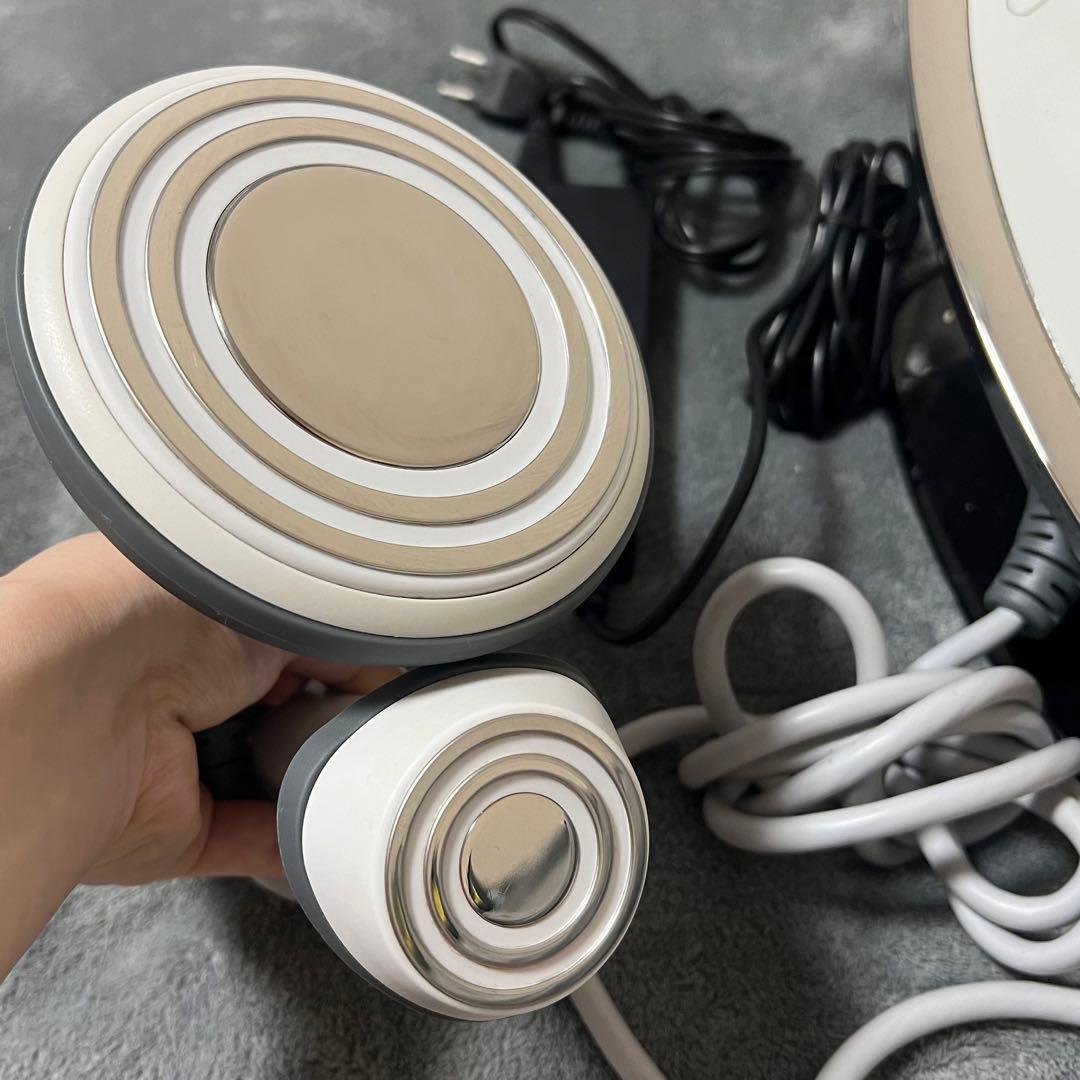 専用出品でもう1つ出しましたので2つ購入お願いいたします