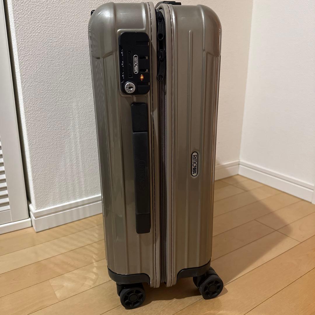 リモワRIMOWAサルサ Cabin S スーツケース 32L