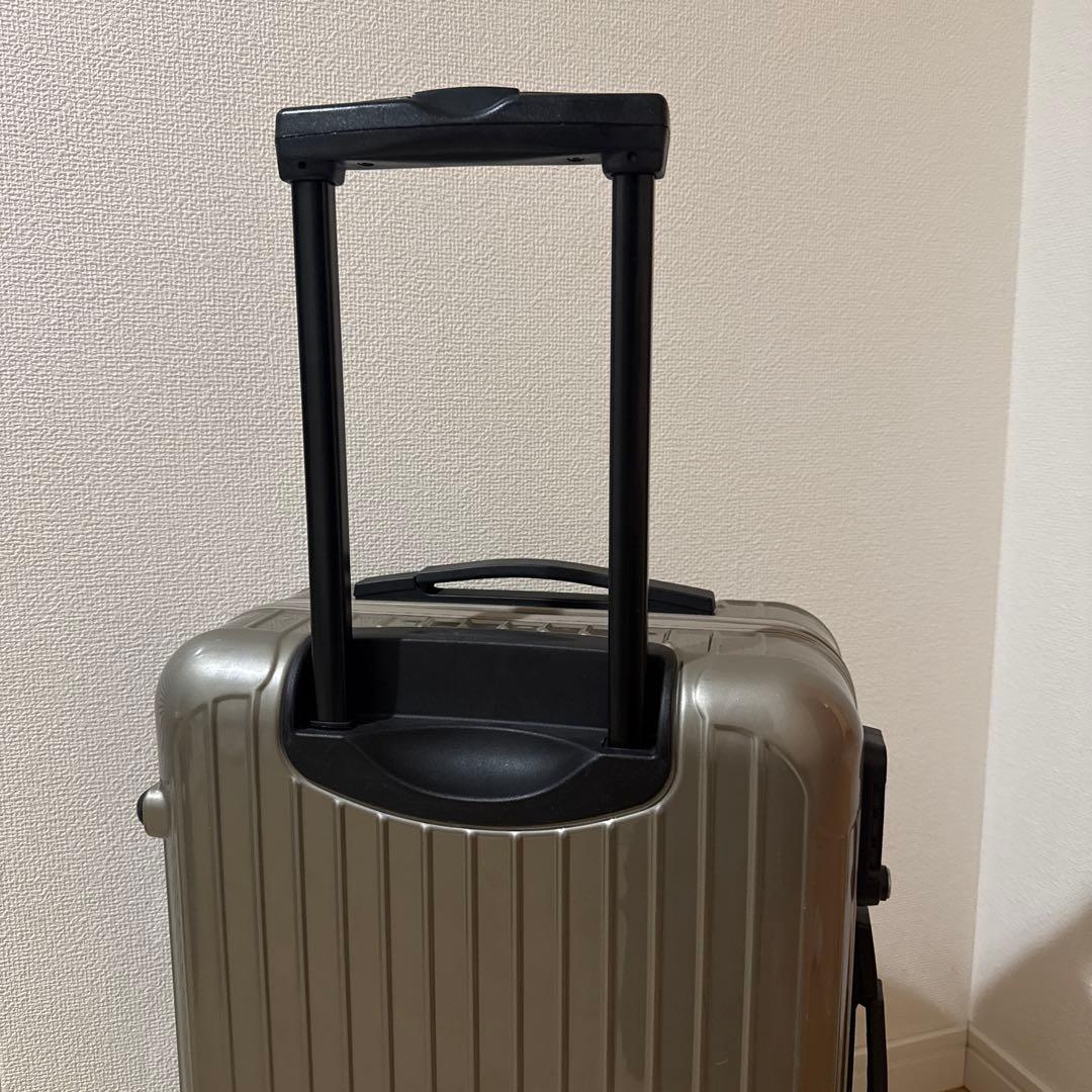 リモワRIMOWAサルサ Cabin S スーツケース 32L