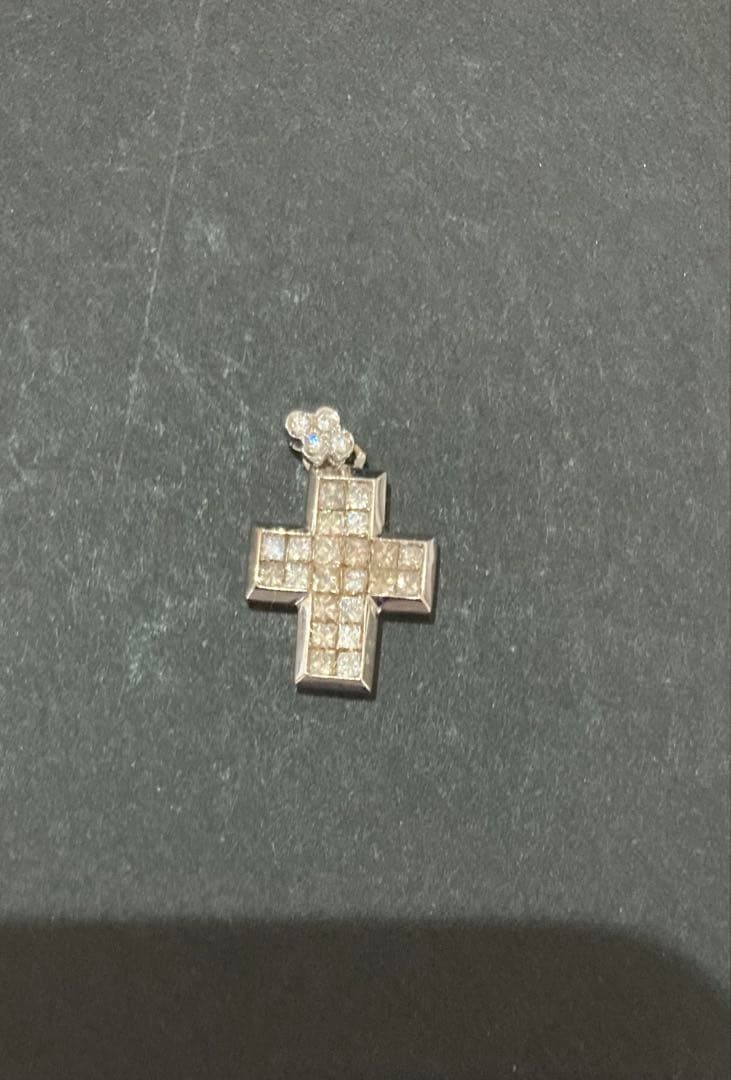 猫ちん18kWGダイヤモンドペンダントヘッド