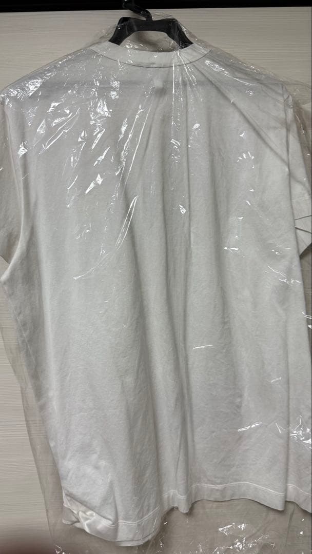 モンクレール　Moncler ホワイト Tシャツ 刺繍ロゴ