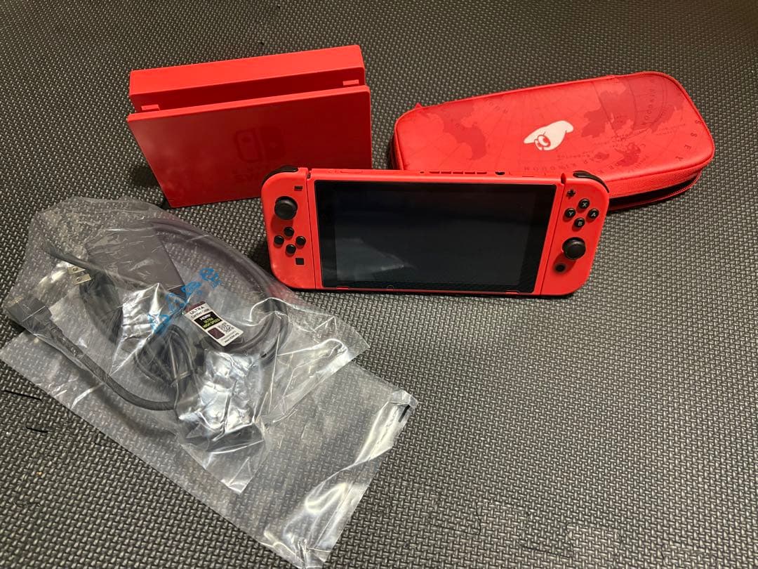 Nintendo Switch マリオレッド/ブルー 中古美品