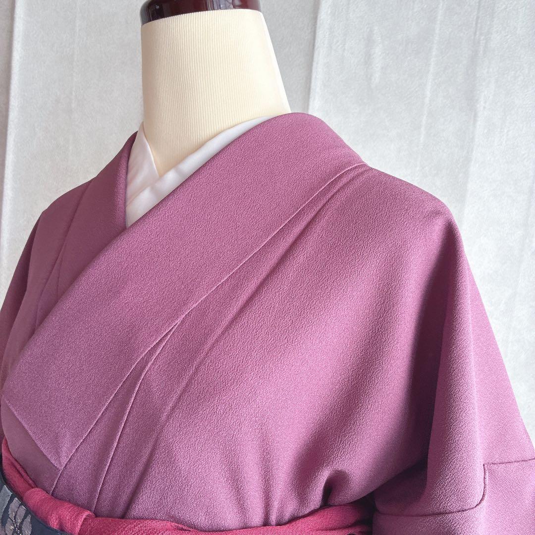 色無地　フルセット　着物　正絹　一つ紋　辻ヶ花の帯　赤紫　N5