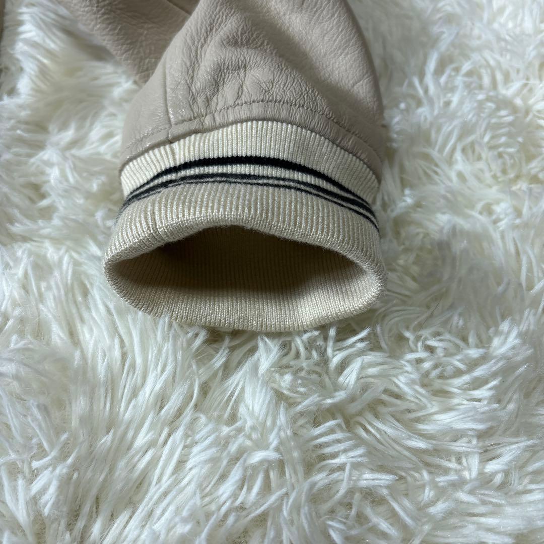 未使用級✨AVIREX アヴィレックス　フードシグネチャー　レザージャケット