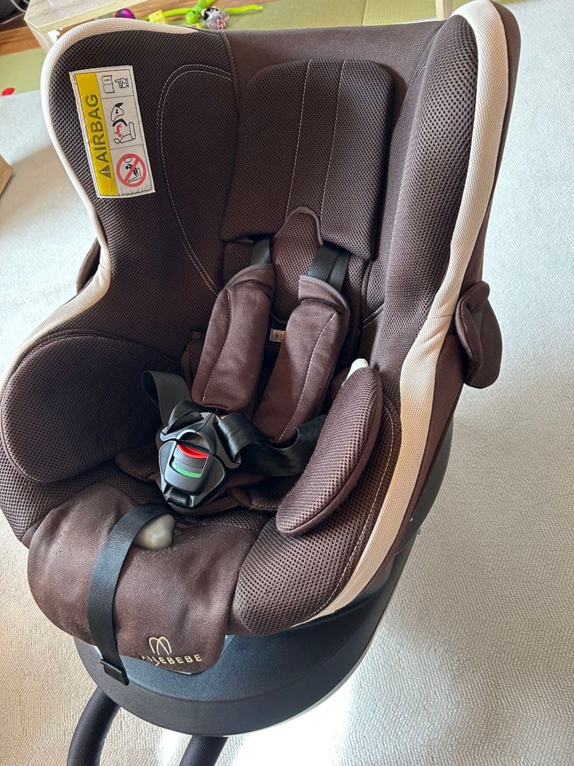 3連休限定値下げエールべべチャイルドシート ISOFIX クルット3iプレミアム
