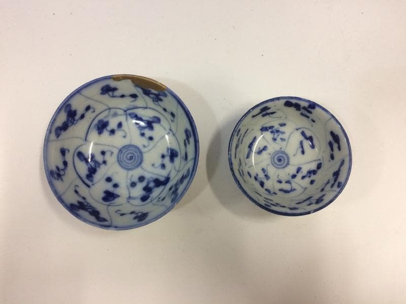 ★大正~昭和初期★　染付ナズナ文小碗　2個組