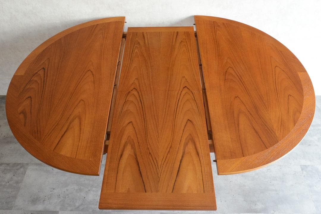 Nathan ヴィンテージ エクステンション コンパクト ラウンドテーブル 伸縮