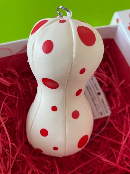 草間彌生　Balloon(ホワイト) 貴重品　ポストカード付き