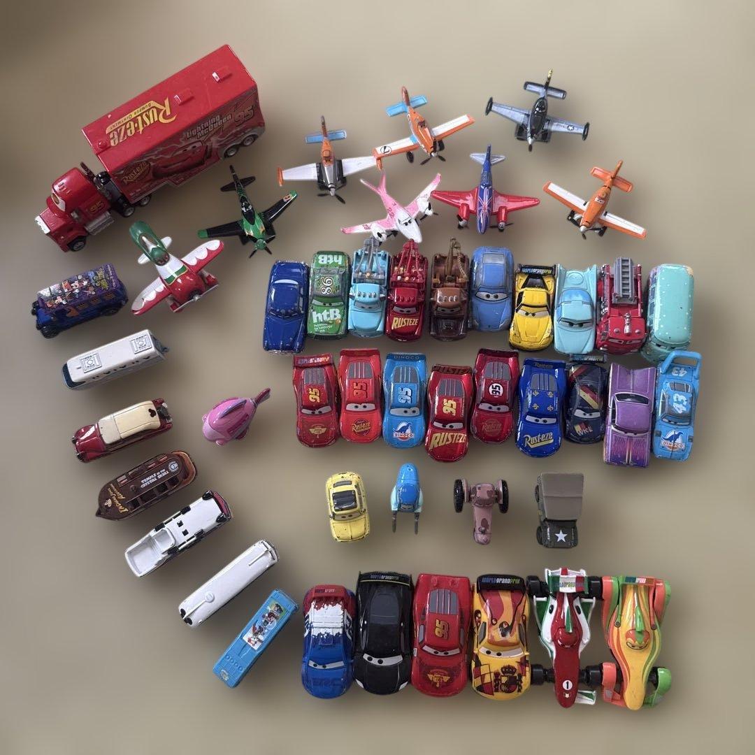 カーズ プレーンズ ミニカー セット トラック付き