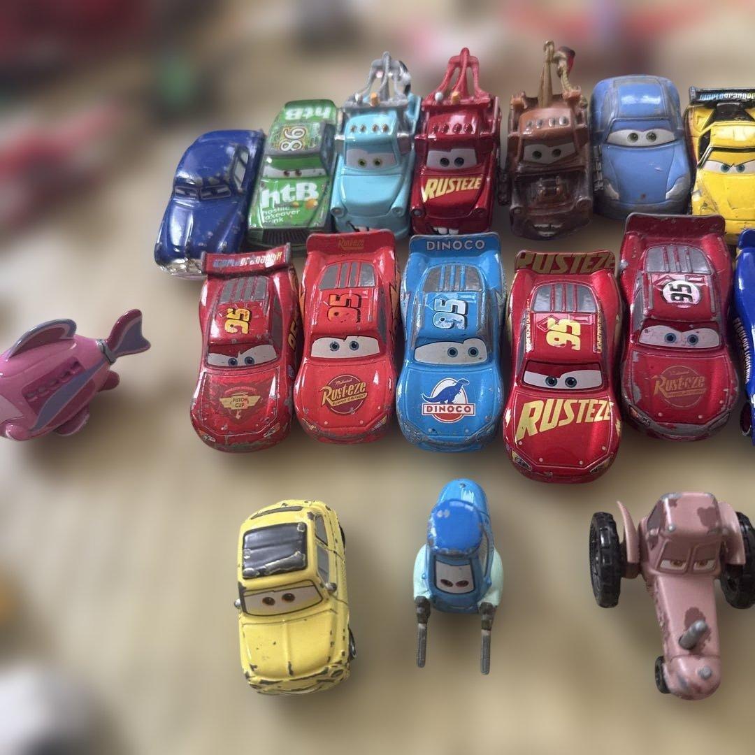 カーズ プレーンズ ミニカー セット トラック付き