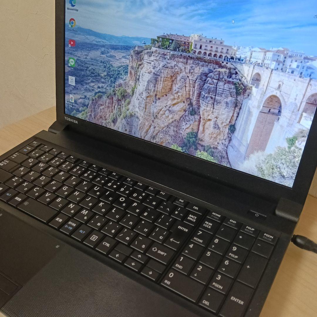 【中古品・即日発送】東芝パソコン320GBWin11 DVDノートPC273