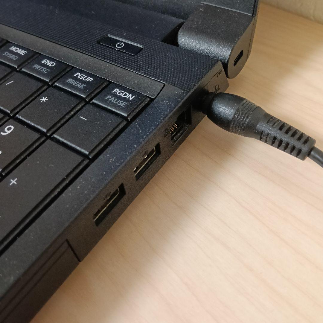 【中古品・即日発送】東芝パソコン320GBWin11 DVDノートPC273