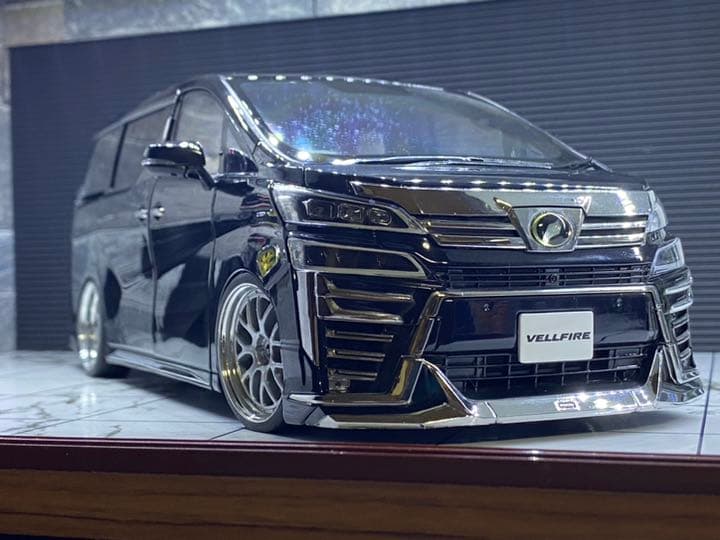 1/18 トヨタ ヴェルファイア TOYOTA VELLFIRE カスタム仕様