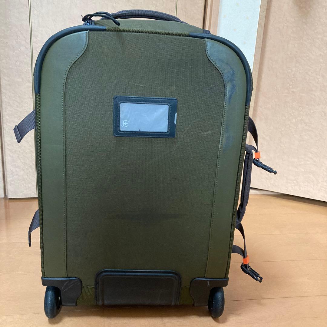 ビクトリノックス　スーツケース