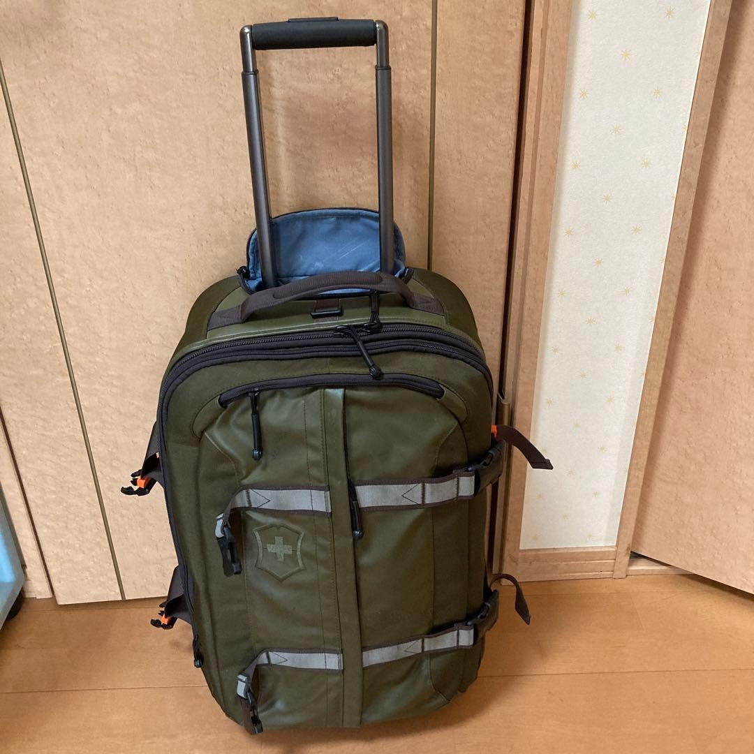 ビクトリノックス　スーツケース