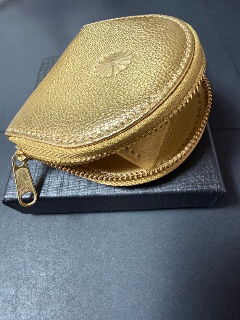 か*た様 皇居　財布　ゴールド　ケース　馬蹄型　小銭入れ