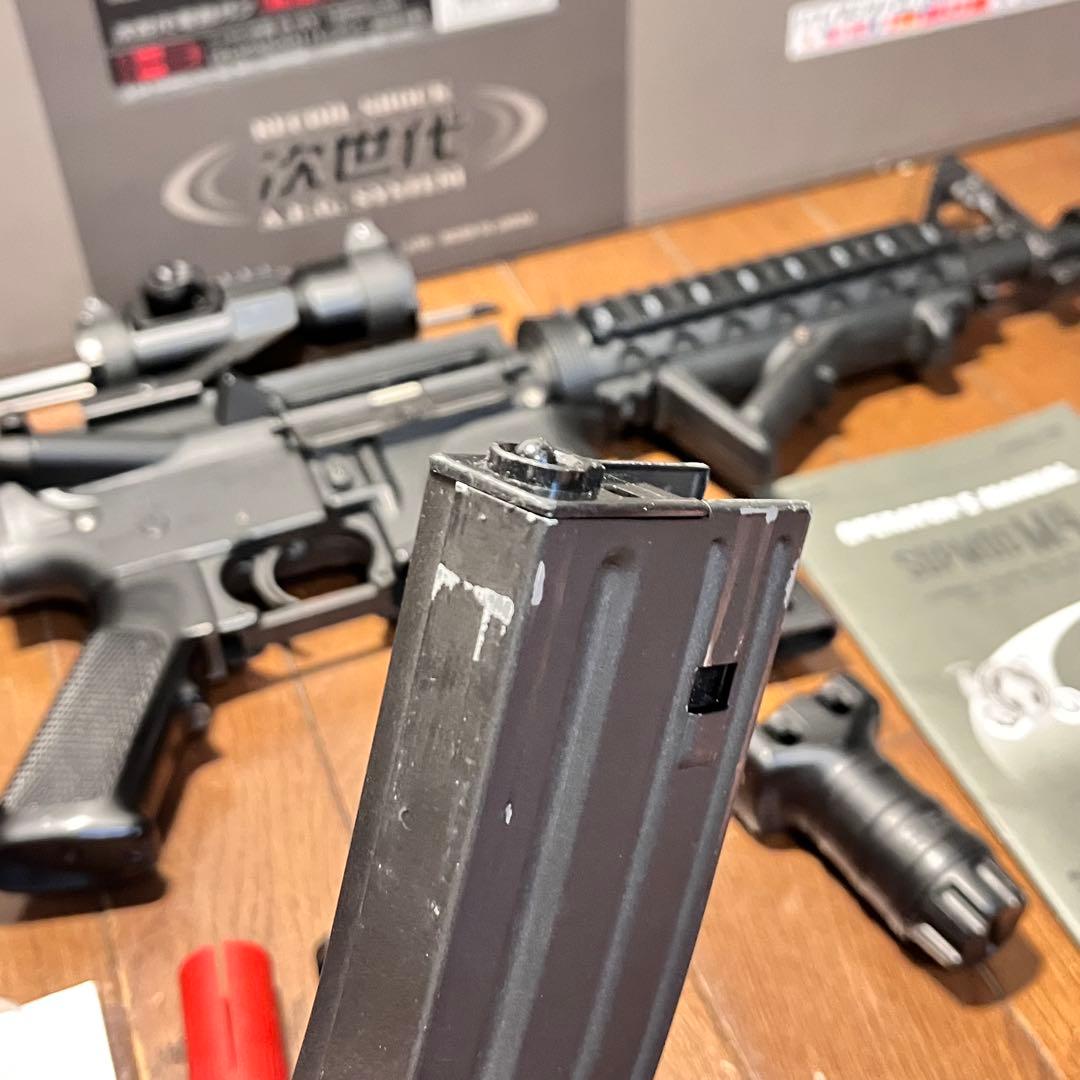 東京マルイ 次世代電動ガン M4 CQB-R 中古　カスタムパーツ多数！