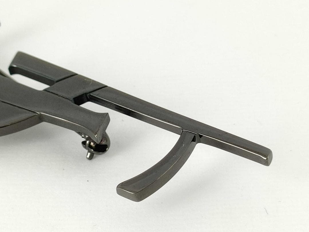 サンローラン パリ YSLロゴ カサンドラ ブローチ GP