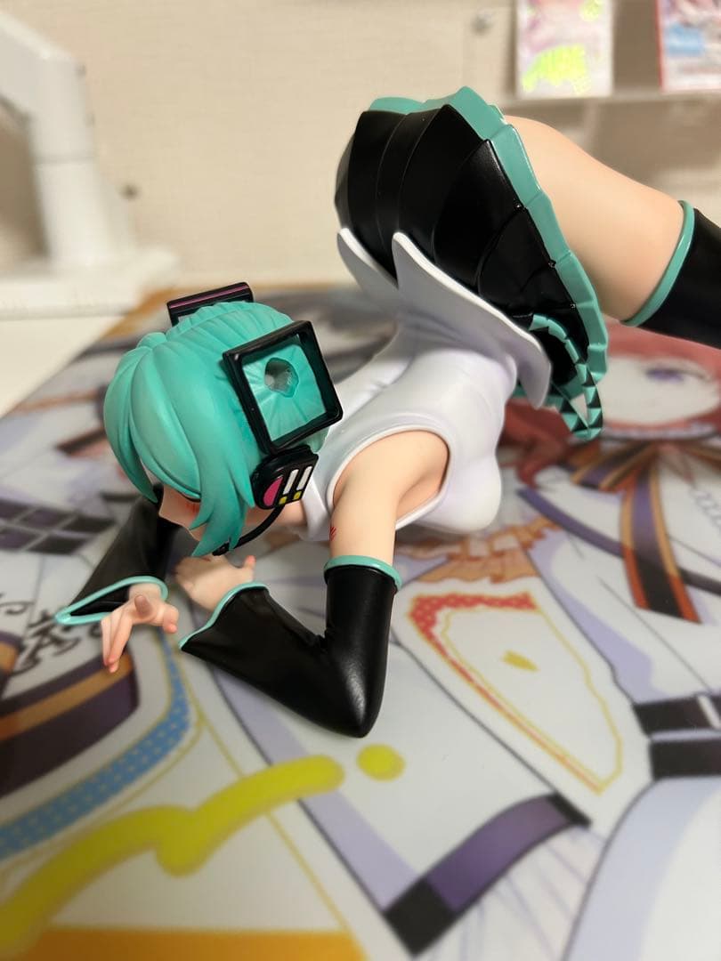 MoKu Studio VOCALOID 初音ミク Jack-o pose