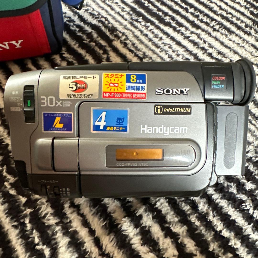 SONY Handycam 30倍ズーム シルバー