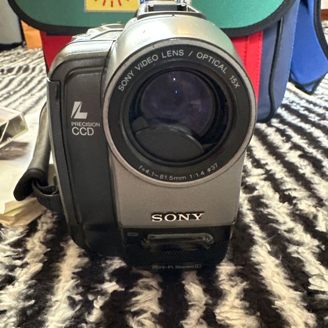 SONY Handycam 30倍ズーム シルバー